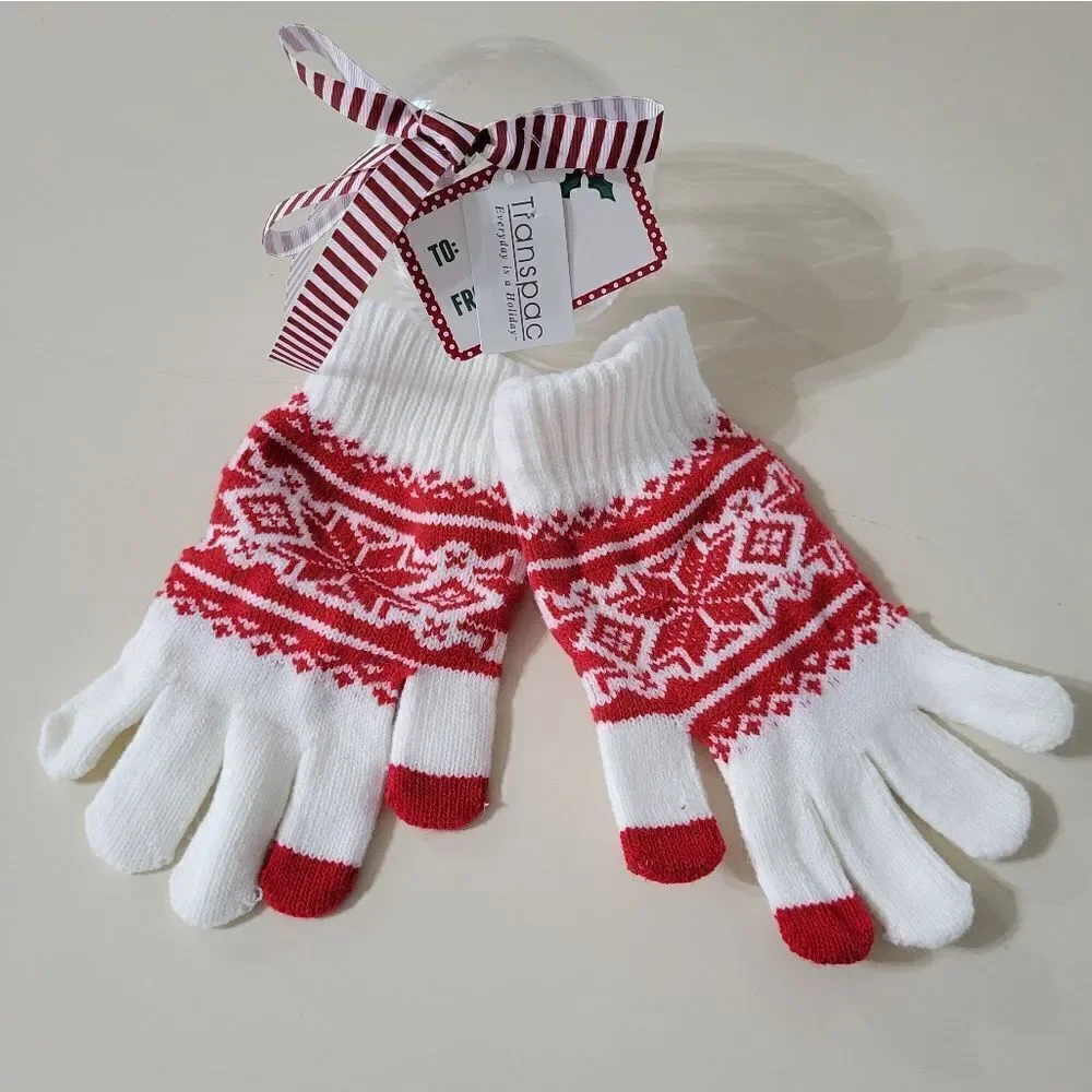Holiday Women’s White and Red Knit Gloves Ornament